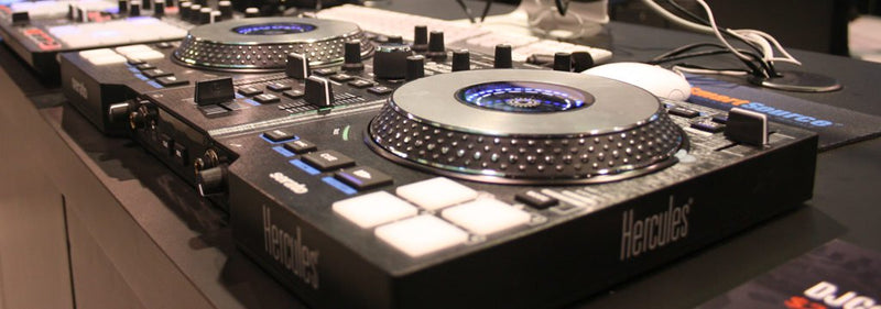 Hercules DJ Controllers & Interfaces Hercules DJ Control Jogvision 4,780,547 Buy on Feesheh