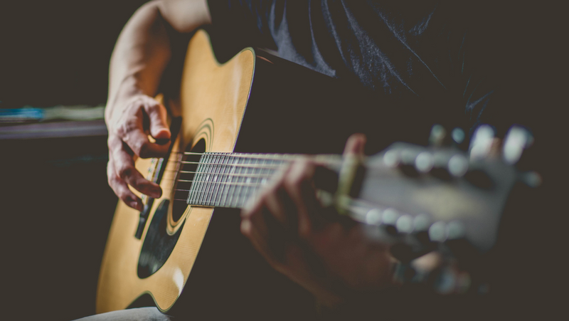 Classical Guitar Guide: Mastering the Art of Timeless Melodies
