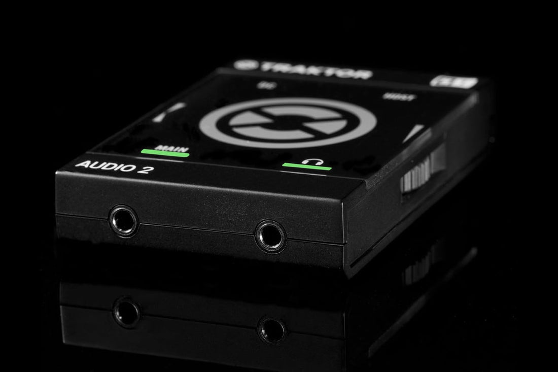 Native Instruments Traktor Audio 2 Mk2 2-channel DJ Audio