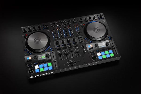 Native Instruments DJ Accessories Native Instruments TRAKTOR Kontrol S4 DJ System with Haptic Drive NITS4 Buy on Feesheh