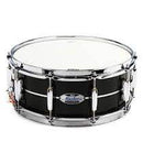 Pearl Pearl Masters Maple Complete 14" x 5.5" Snare Drum, Piano Black With Silver Stripe Finish MCT1455S/C